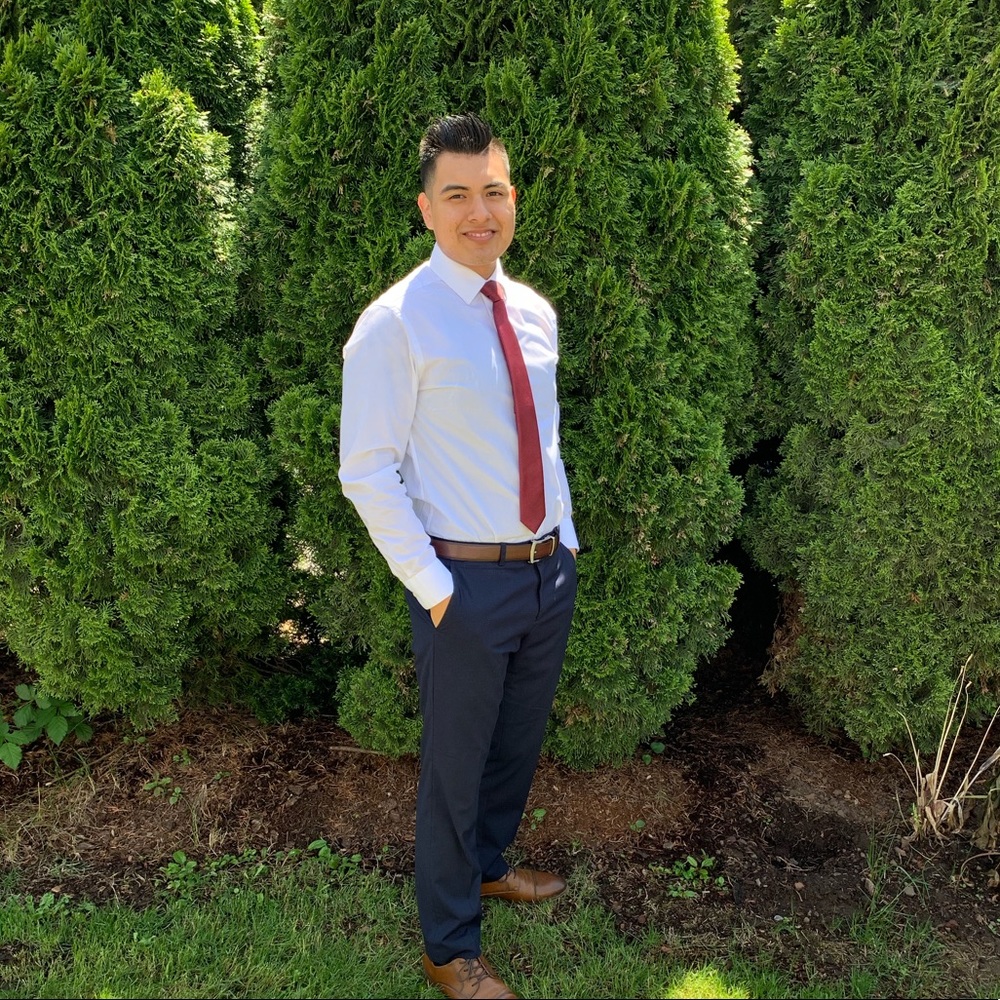 Meet your Posher, Luis